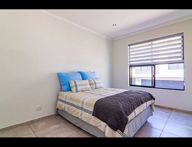 3 BEDROOM CLUSTER TO LET IN EDENBURG
